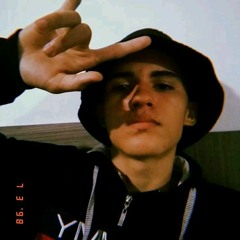 K a u ã ツ