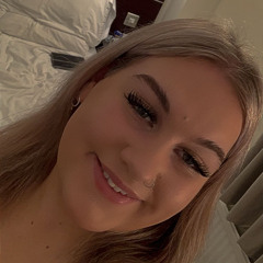 Sophie Powell🍒🪩❤️‍🔥