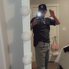 Isaiah Holguiñ