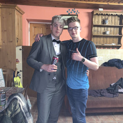 Sam Tinneyyy
