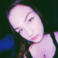 steph ･ﾟ: *✧･ﾟ