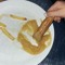 Frikandellen met appelmoes