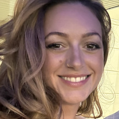 Kelsie Francis