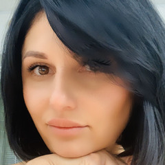 Виктория Викуська