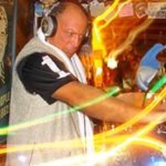 05. Amor que vuelve” – Castellano   Letra romántica