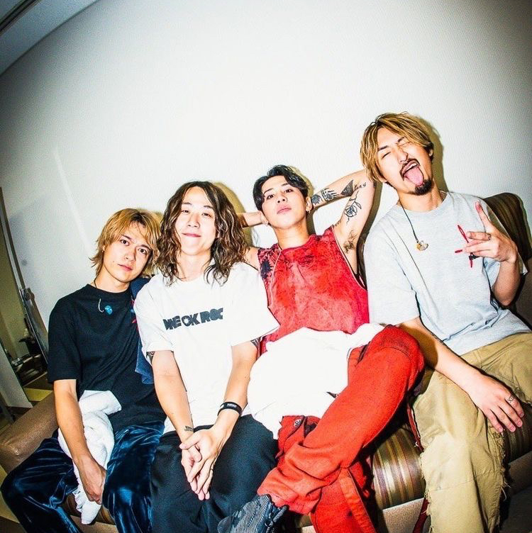 ONE OK ROCK