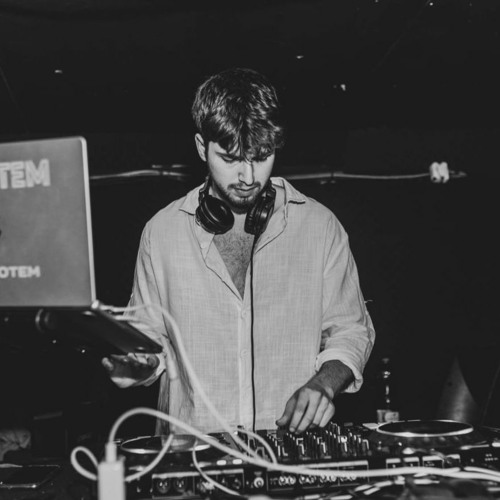 DJ Lotem’s avatar