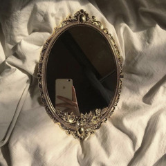 كيف نخفي حبنا والشوق فاضح؟