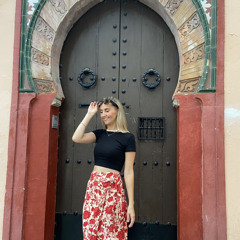 Eva Besselaar