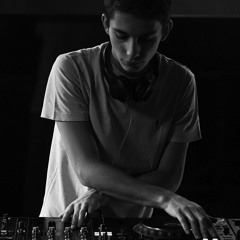 LUCA VALENTI