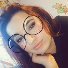 Mia Charlton New