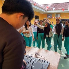 Auza On The Beat