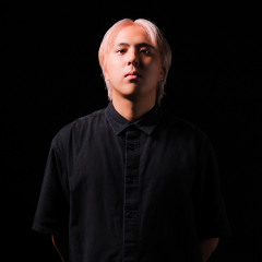 TAKERU