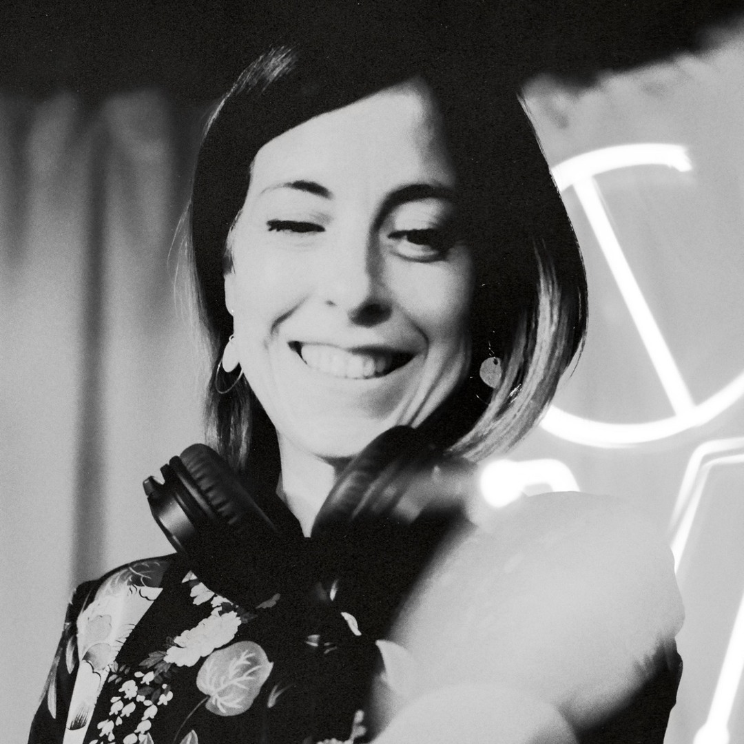 Stream Malicia Dj music | Listen to songs, albums, playlists for