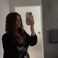 Ella_m