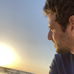 الكلمة منك