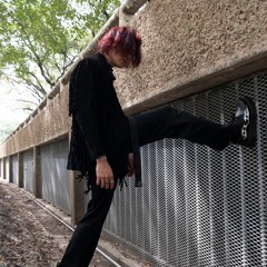 BlvcKRosesOnYourGrxve