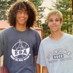 Looking Opposite - The Sam & Andy Show