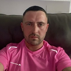 Taylor McLoughlin 😈