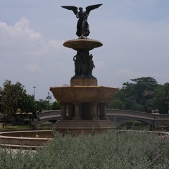 Uyên Phương