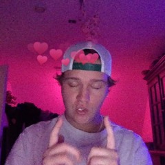 PoolBoye (@poolboyeshawty)