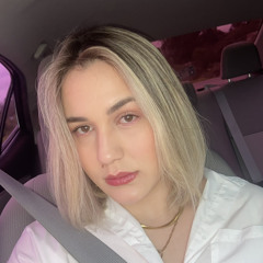 Carinedefarias