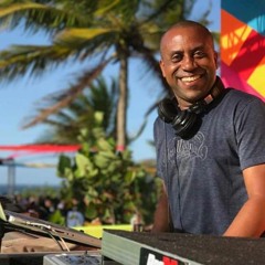 wayne small a.k.a. dj joy juice