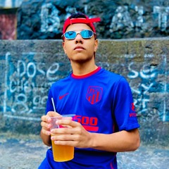NO BAILE ELA SE ARRUMA E JOGA A BUNDA - Triz e MC Menor Da VG (DJ Tití)