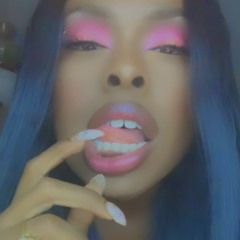 Izabella St. John