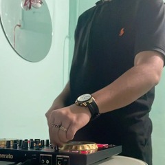 Juan  Gaviria DJ