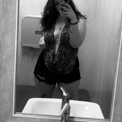 Ivy Ryanne/Highvy