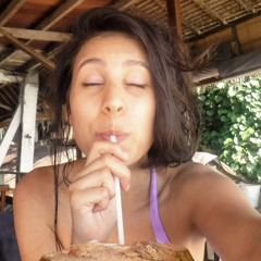 Naomi Pau