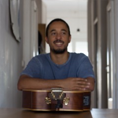 Jordi - Vibey Curator
