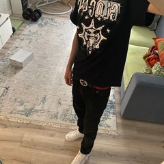 ♰
