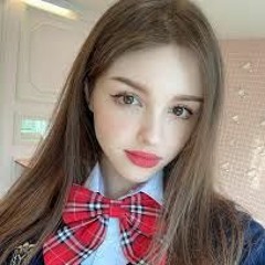 Elina Benson