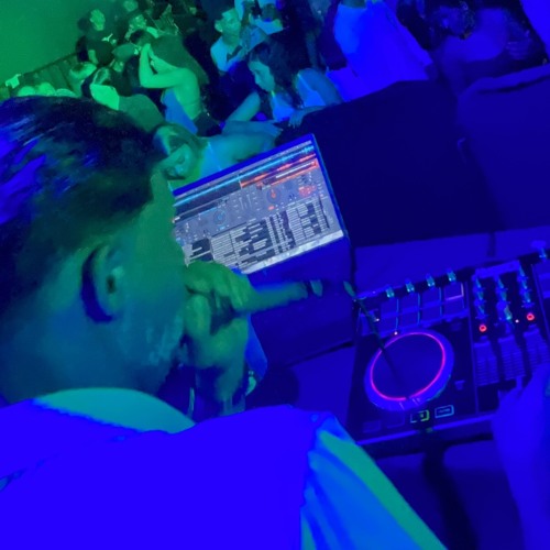 DJ MANCHINHA | @djmanchinha01 — artist photo
