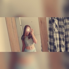 Nini👽