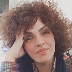 بهار حاجی زاده