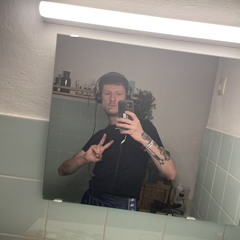 Niklas Roland