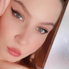 Enora Paola