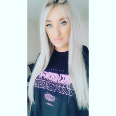 Holly Potts
