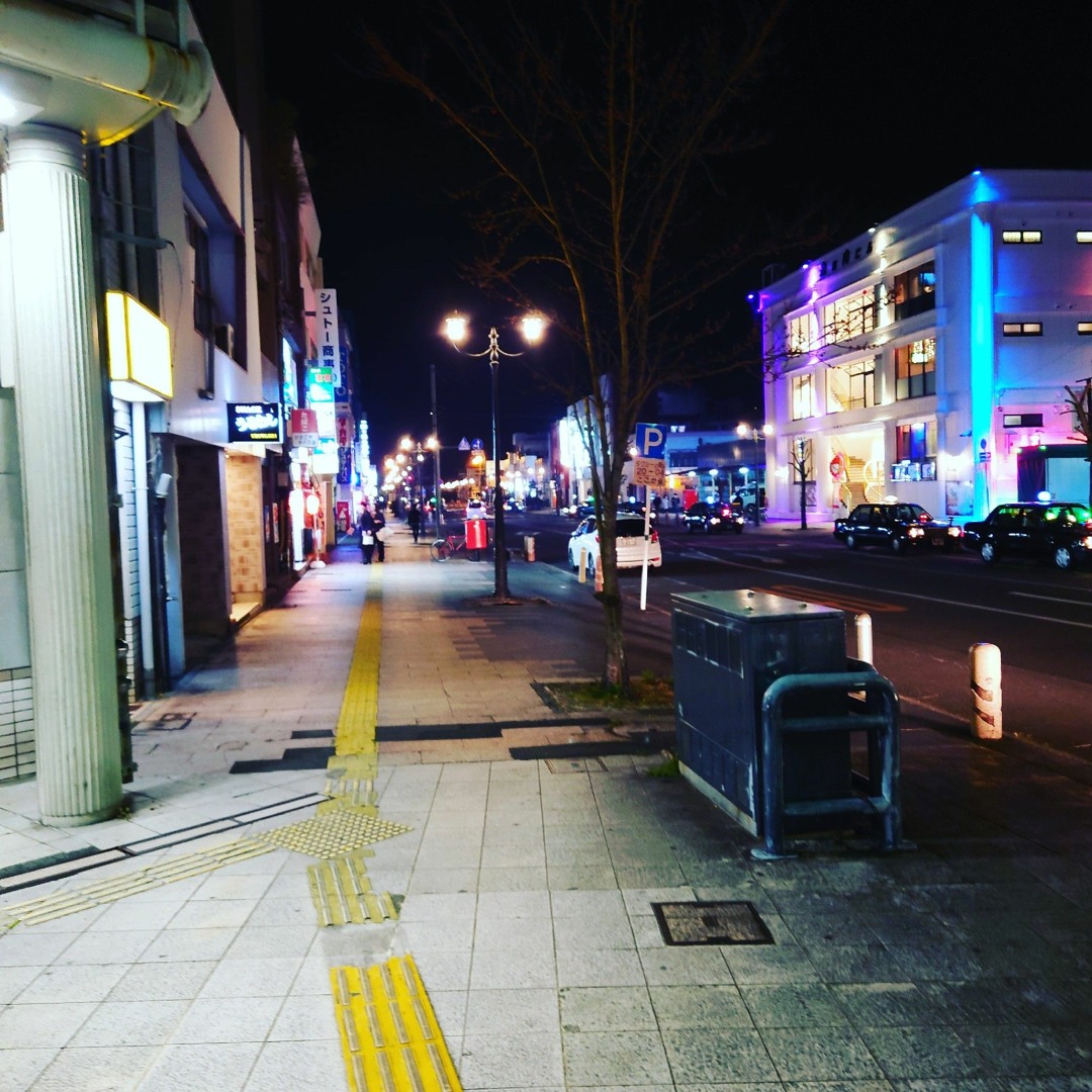 Stream 88(エイティエイト) music | Listen to songs, albums
