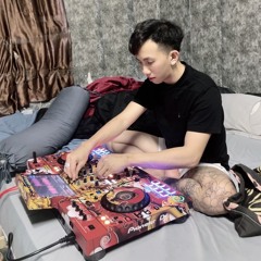 Tíí Nhỏ