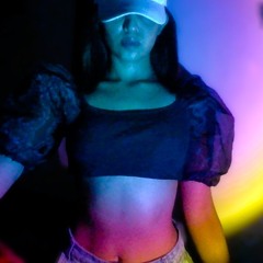 Sara 👽
