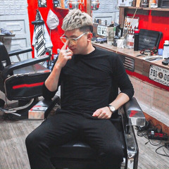 Kenny hoàng