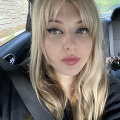 Katelyn 🖤