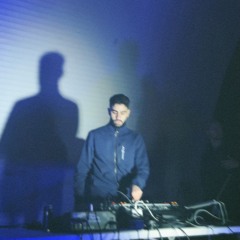 DJ AKRAWI