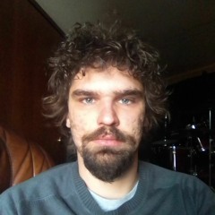 Kamil Szl