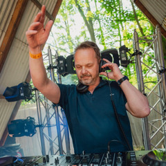 d_oemar_said@hotmail.com