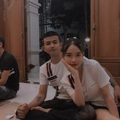 Tùng Con